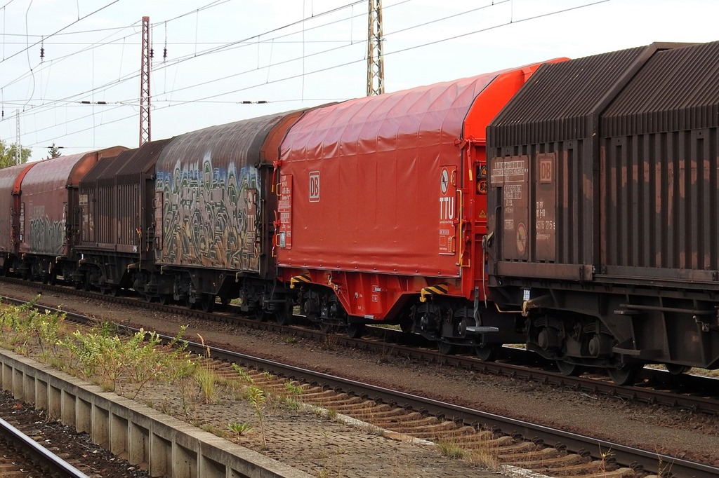 freight-train-1640353_1280 freight-train-1640353_1280