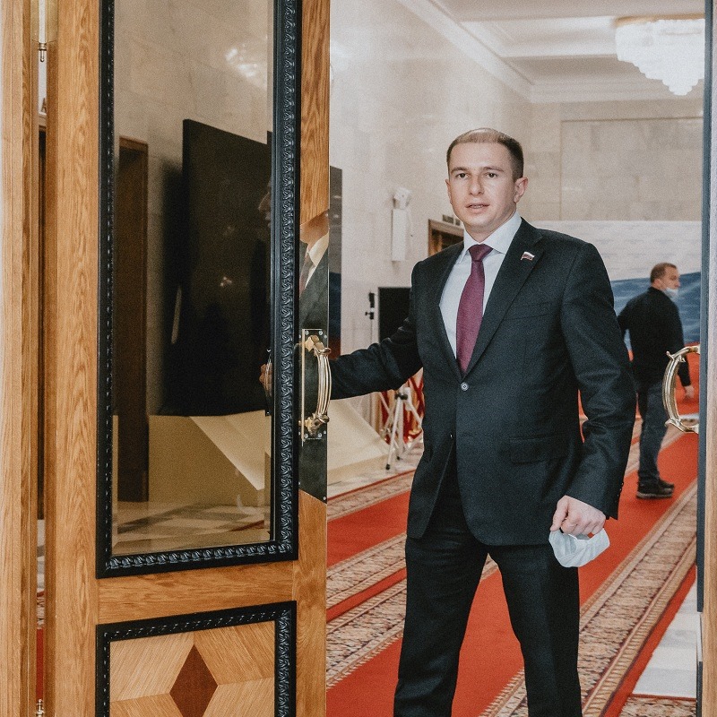 1613643069_gd-romanov-1228