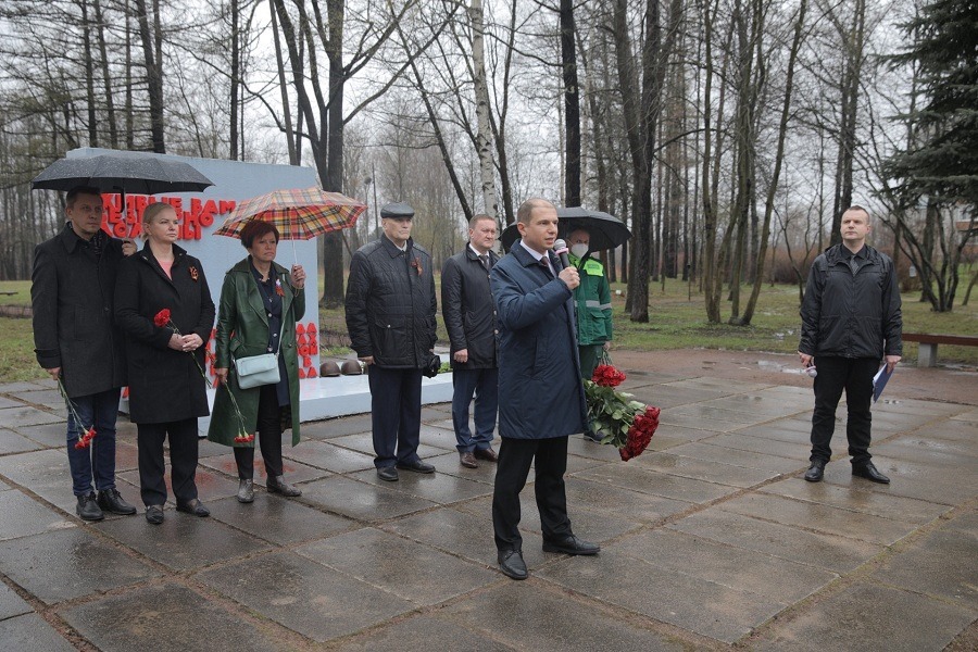 1620323019_romanov-vozlozhenie-pontonnyy 1620323019_romanov-vozlozhenie-pontonnyy