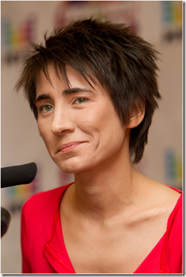 Фото: https://games-of-thrones.ru/sites/default/files/pictures/a/Zemfira/17.jpg image