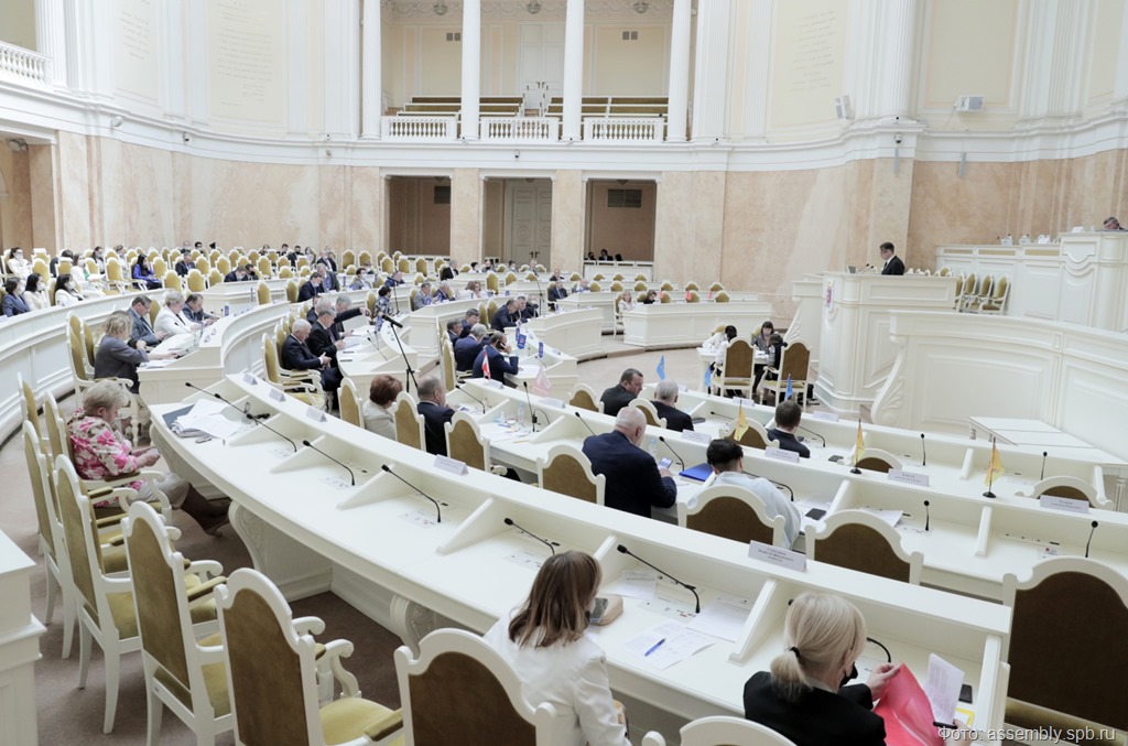 90904509096750990567765