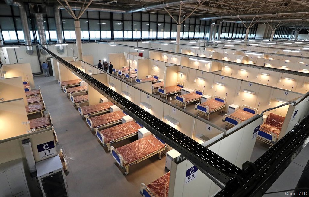 Смольный пожертвовал ковидный госпиталь в Ленэкспо застройщикам в разгар коронавируса