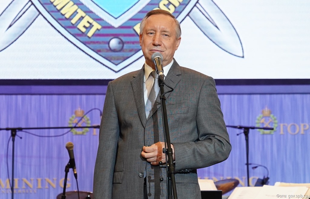 Смольный затормозил развитие Петербурга неэффективными решениями