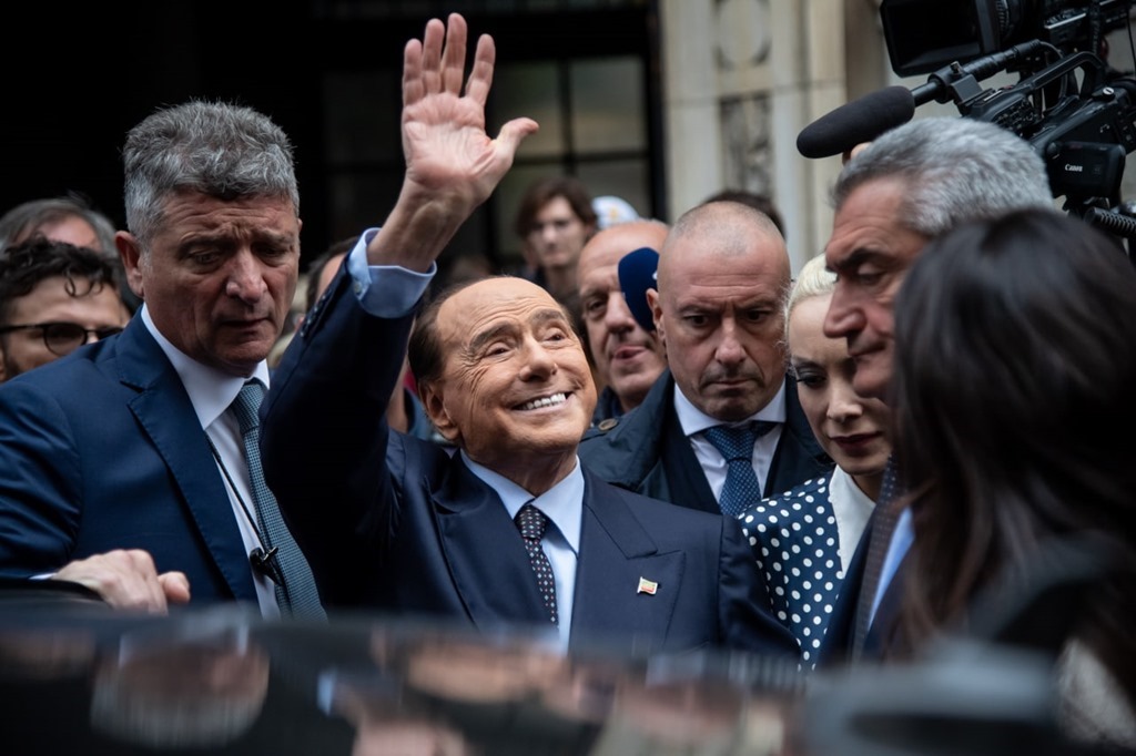 Берлускони избран в Сенат Италии