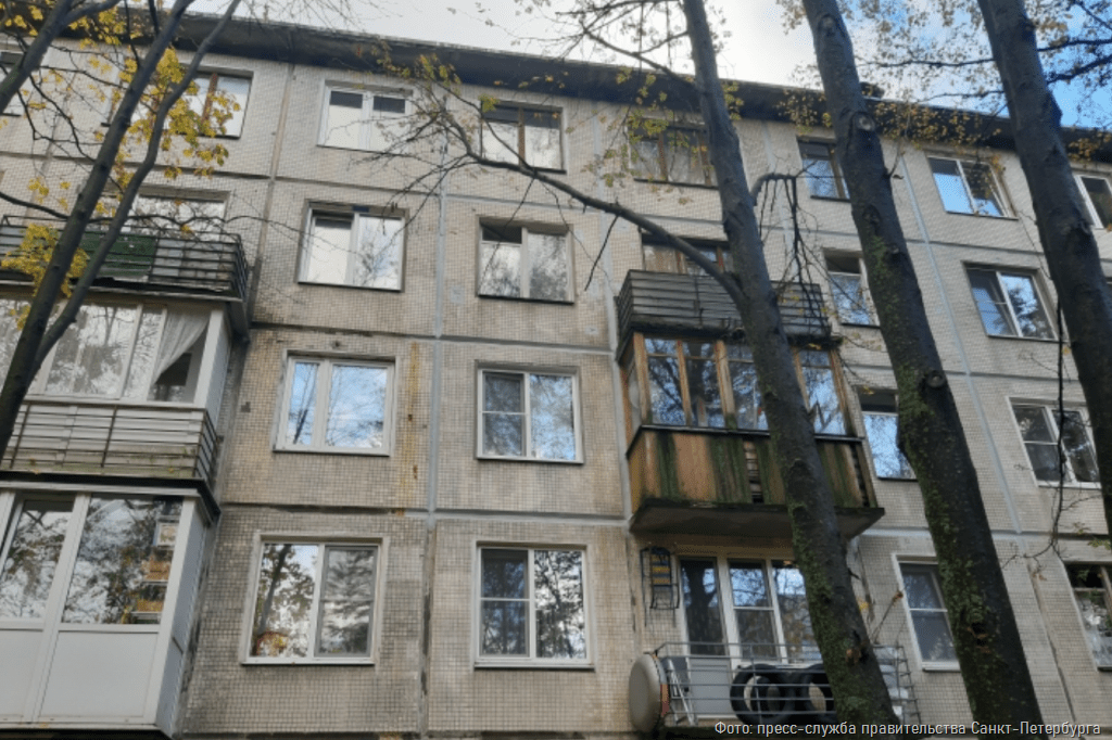 Беглов попытался переложить ответственность за «сырой» закон о КРТ на Москву