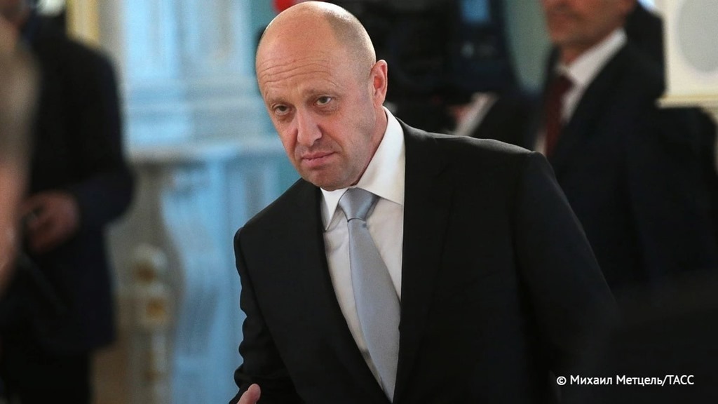 Пригожин напомнил депутатам и чиновникам Петербурга об их долге перед Родиной