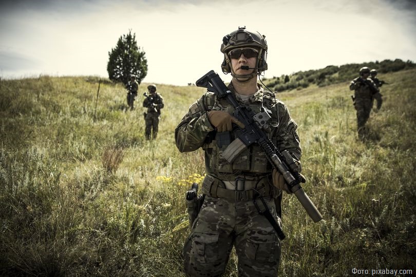 Германия обещает Украине 100 танков