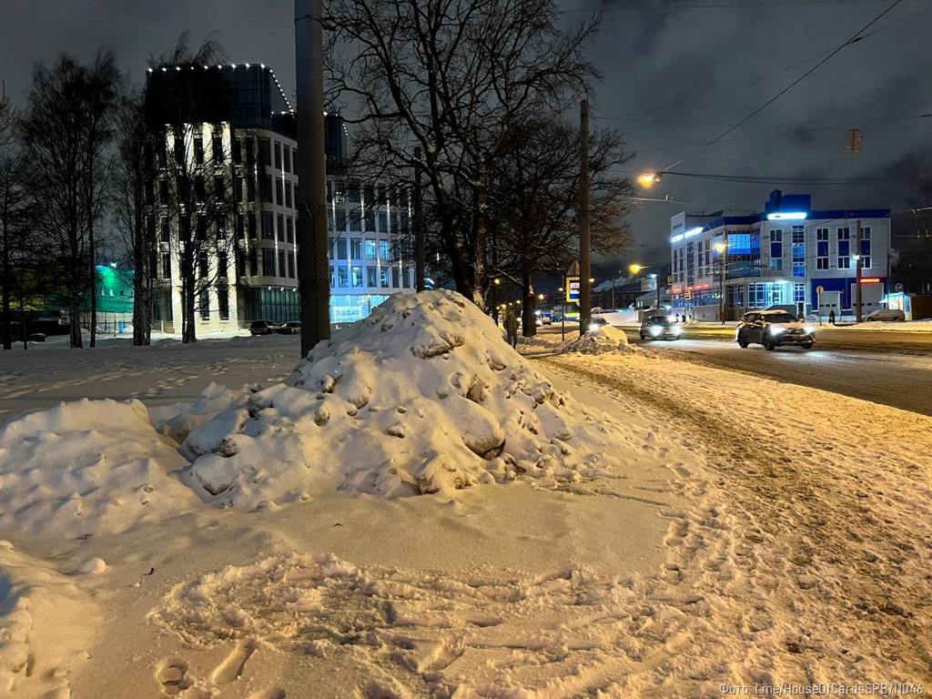 Некачественная уборка Петербурга станет причиной «ледяного катка» в ночь на вторник