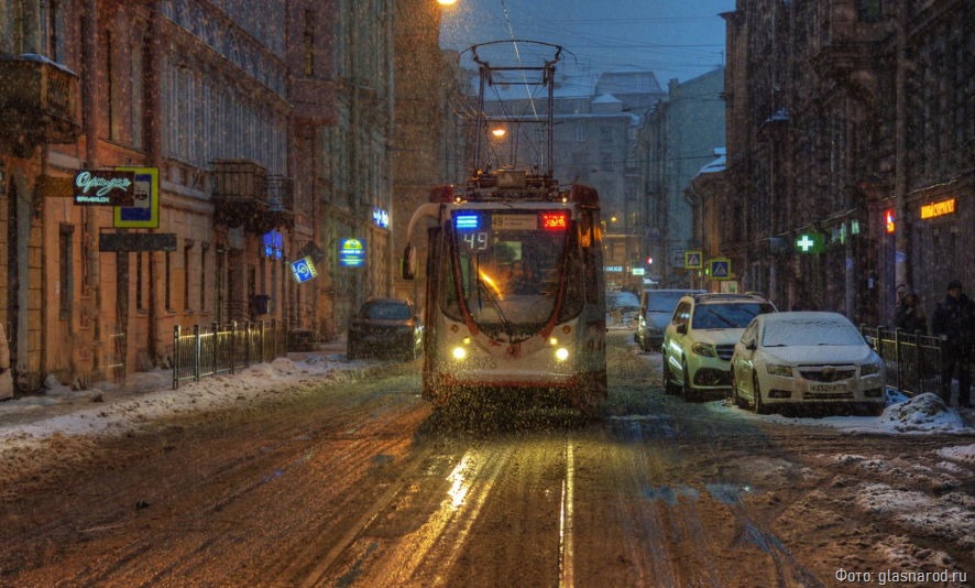 Петербуржцы жалуются на уборку снега. Беглов заявил о готовности горожан ждать результатов реформы ЖКХ Петербуржцы жалуются на уборку снега. Беглов заявил о готовности горожан ждать результатов реформы ЖКХ