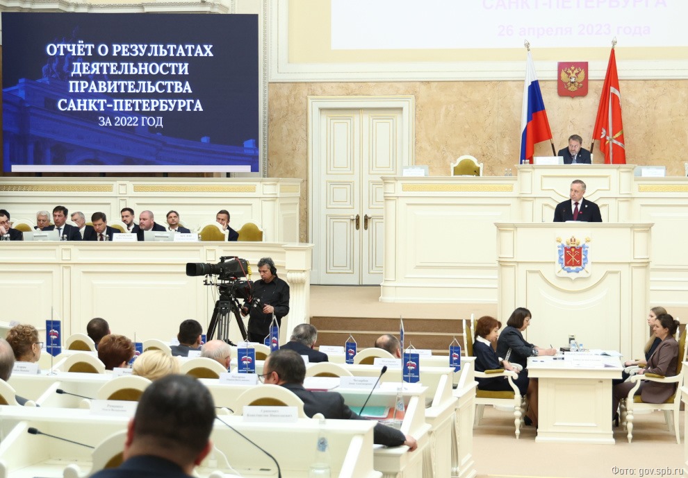 Беглов не смог признать своих ошибок — активист Костров об отсутствии темы КРТ в ежегодном выступлении Беглова