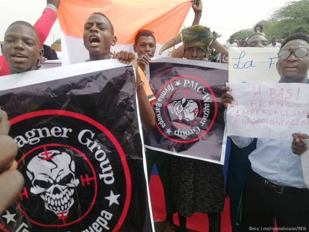 От Зимбабве до Мадагаскара: британский аналитик о перспективах расширения влияния ЧВК «Вагнер» в Африке