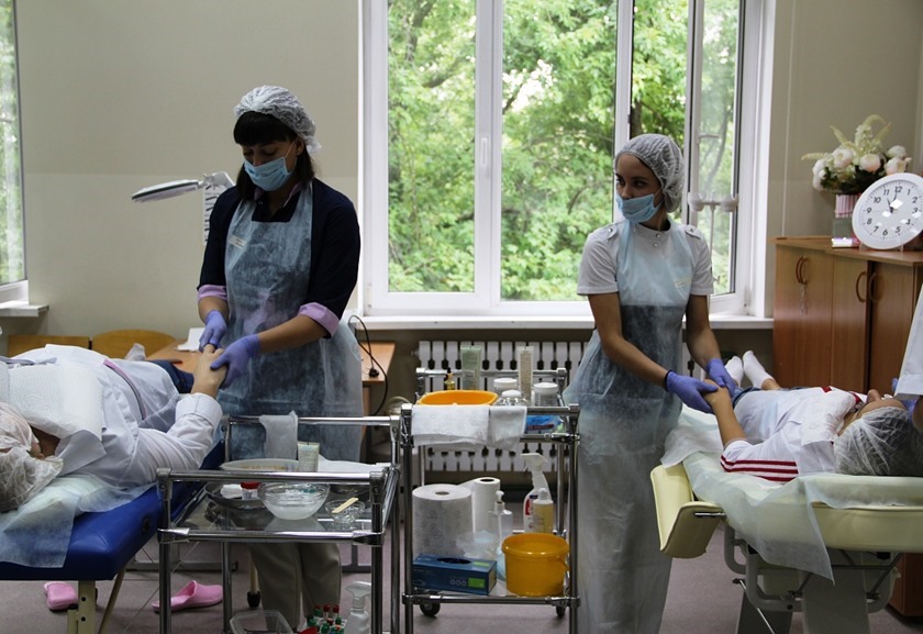 Россиянкам начнут колоть ботокс из Китая