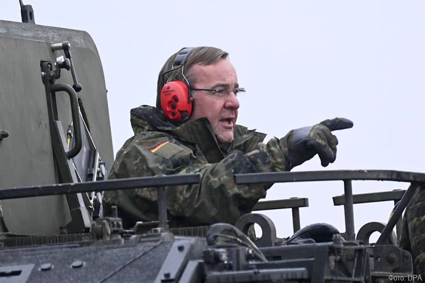 Кабинет министров Германии одобрил введение новой военной службы