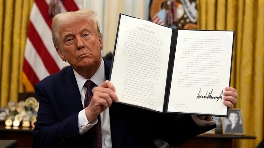 Дональд Трамп подписал указ о рассекречивании документов об убийстве Кеннеди Дональд Трамп подписал указ о рассекречивании документов об убийстве Кеннеди