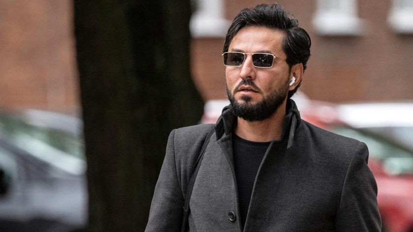 В Швеции застрелен скандально известный уроженец Ирака Салван Мамика, неоднократно сжигавшего Коран В Швеции застрелен скандально известный уроженец Ирака Салван Мамика, неоднократно сжигавшего Коран