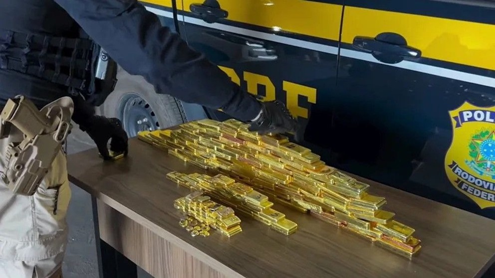 В Бразилии полиция задержала инфлюенсерку с крупной партией золота