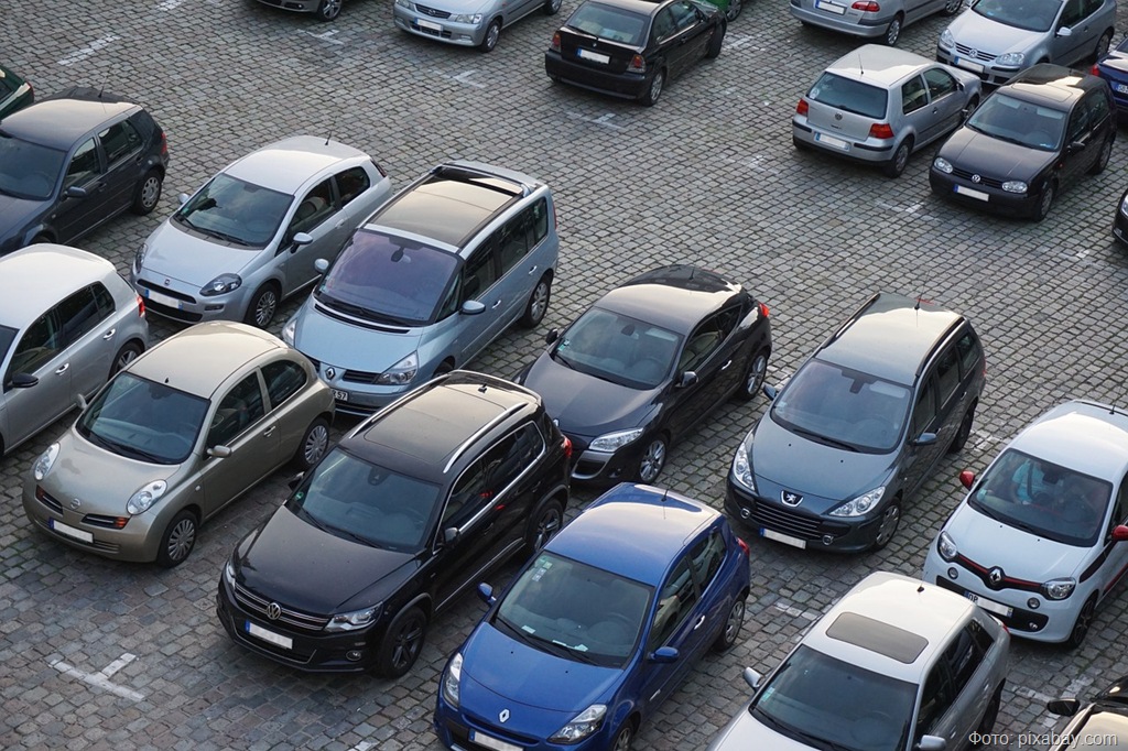 parking-825371_1280 parking-825371_1280