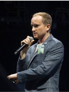 Максим Обушенков