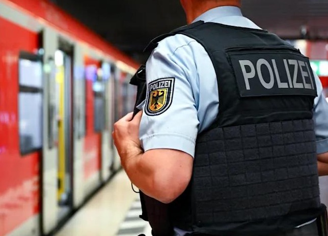 Более 1000 преступлений в сутки фиксируется на вокзалах Германии