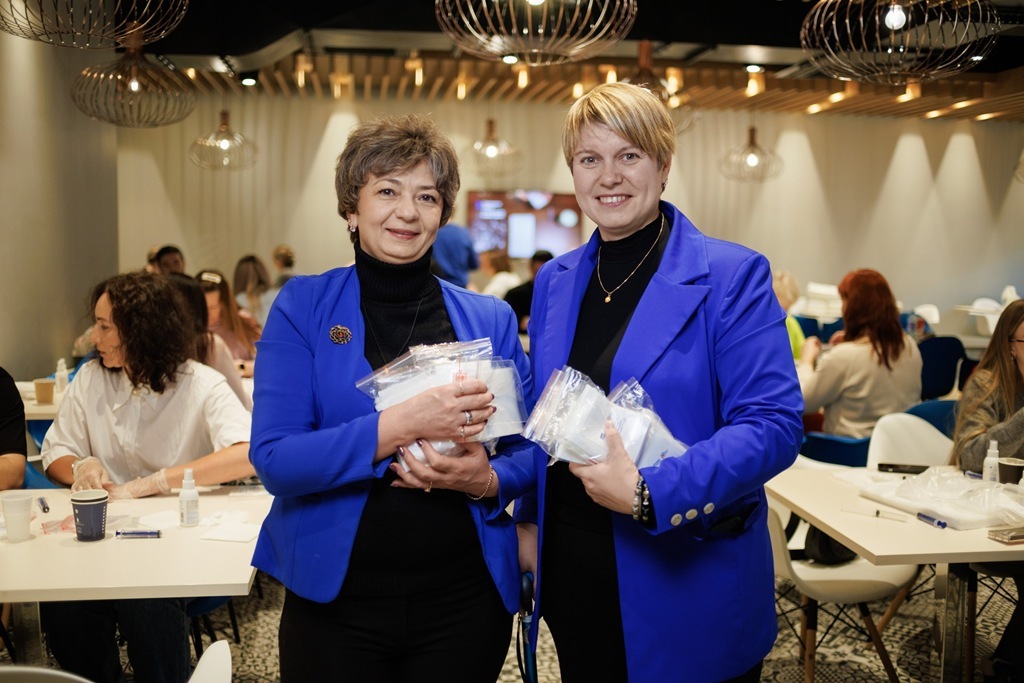 Акция солидарности: комплекты сухого душа для воинов СВО собрали сотрудники «Газпром переработки»