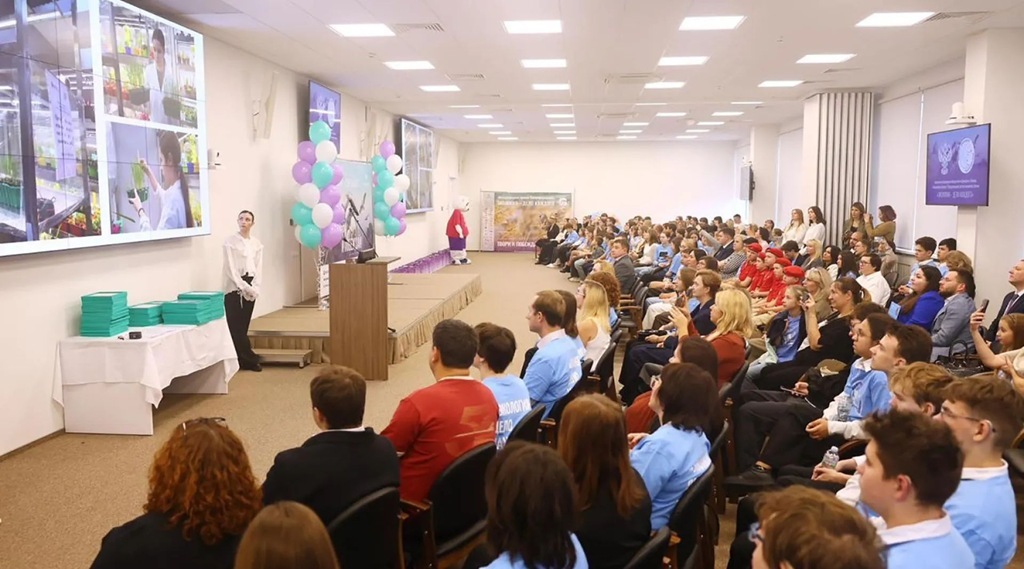 АО «РНГ» поддержало проведение VI сезона международной детско-юношеской премии «Экология – дело каждого» АО «РНГ» поддержало проведение VI сезона международной детско-юношеской премии «Экология – дело каждого»