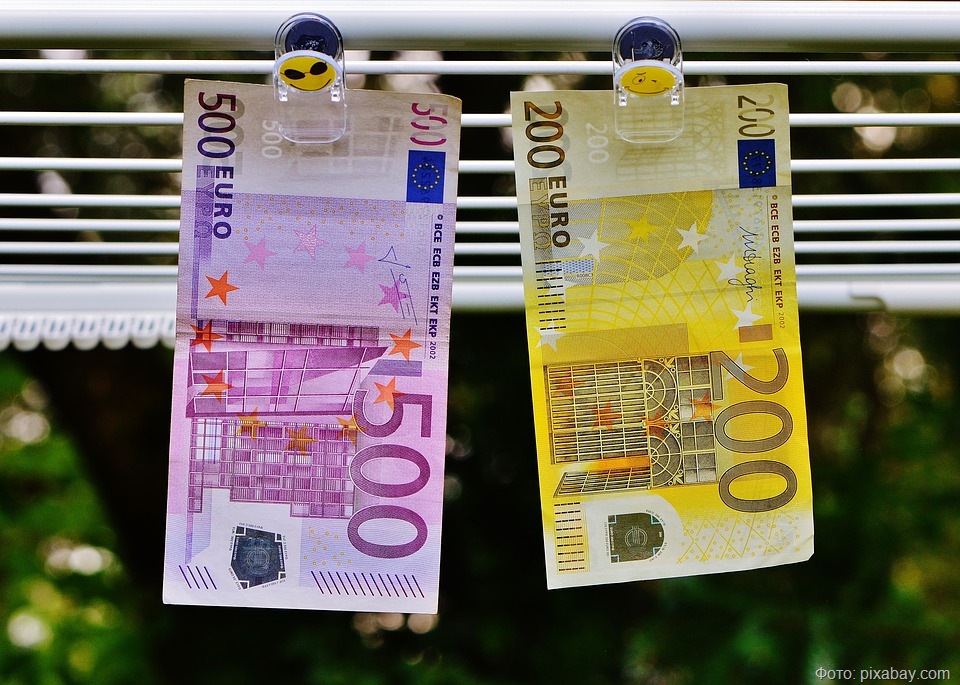 В ФРГ заявили, что вопрос использования российских активов для помощи Украине снят с повестки